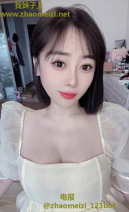 短发御姐艾琳