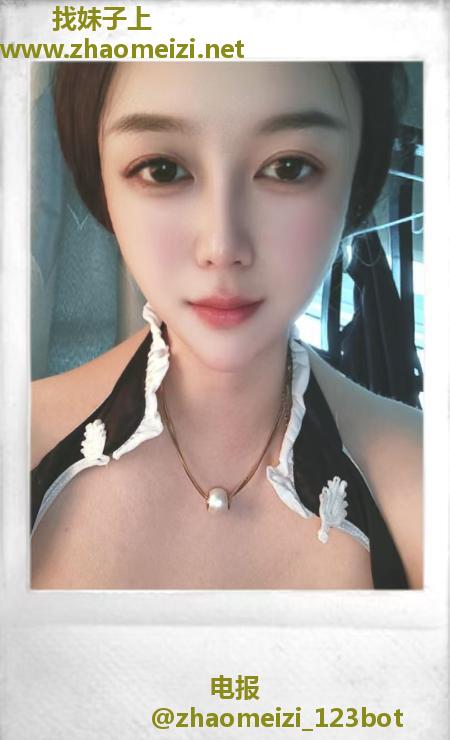 纯欲小佳