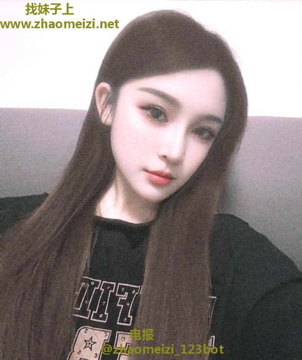 邻家女友般的小姐姐