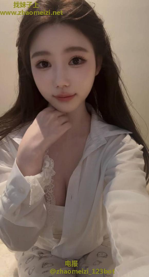 泻火又嫩又紧的骚屄