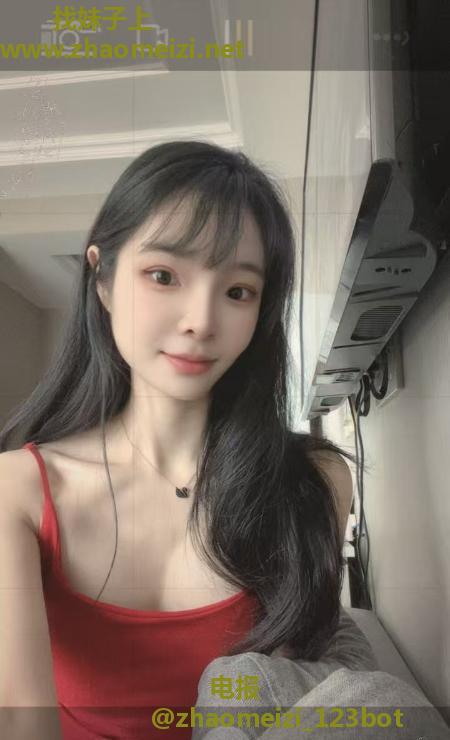 美女胚子小蝶