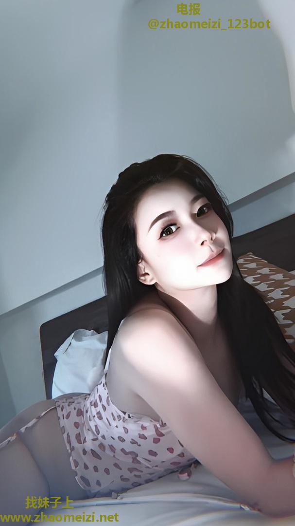 柳巷翘臀