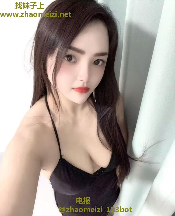 余杭性感美乳少妇