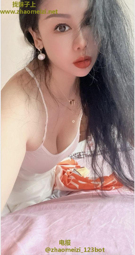 闵行欧美范少妇西西
