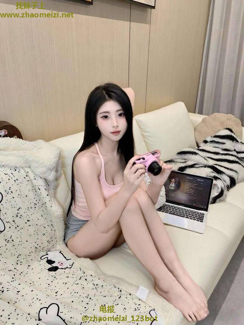 长腿骚姐姐乔伊