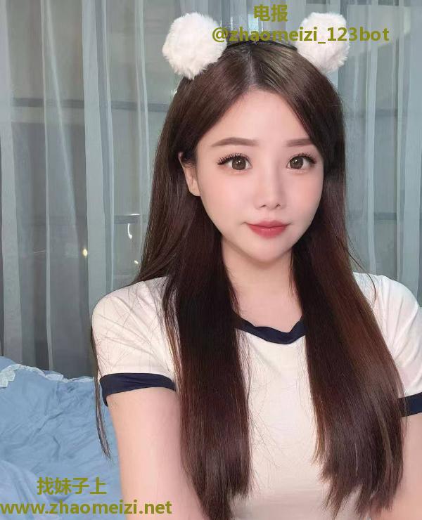 服务好气质大胸老师