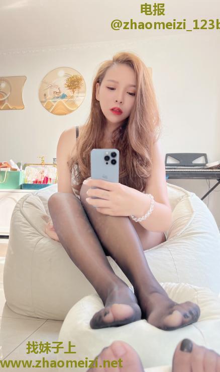 虎门黑丝情趣骚妇萱萱