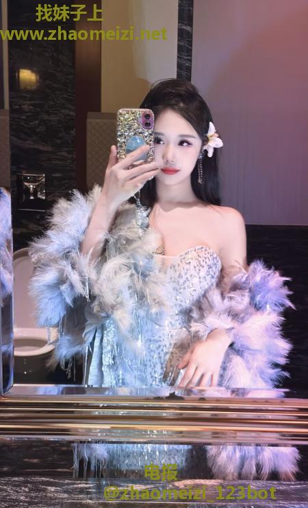 龙岗SM女王梦妮