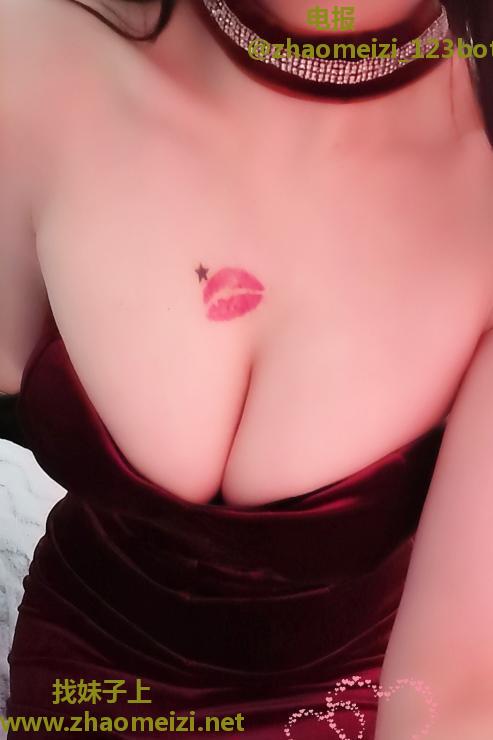 再返天河潭村爆乳筱桐