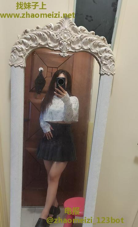 丰满性感火辣诱惑