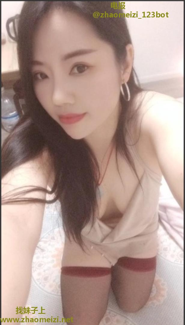 深喉熟女少妇高潮翻白眼