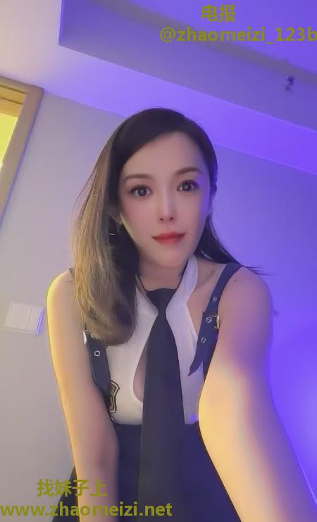 成都武侯美女依灵