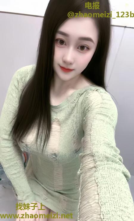 上城淫荡小骚妇