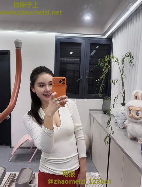 南山瑜伽健身美女佳佳