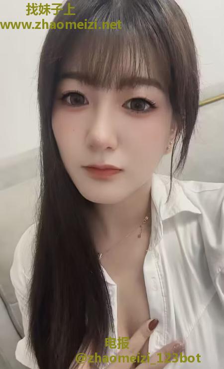 高挑小姐姐莹莹