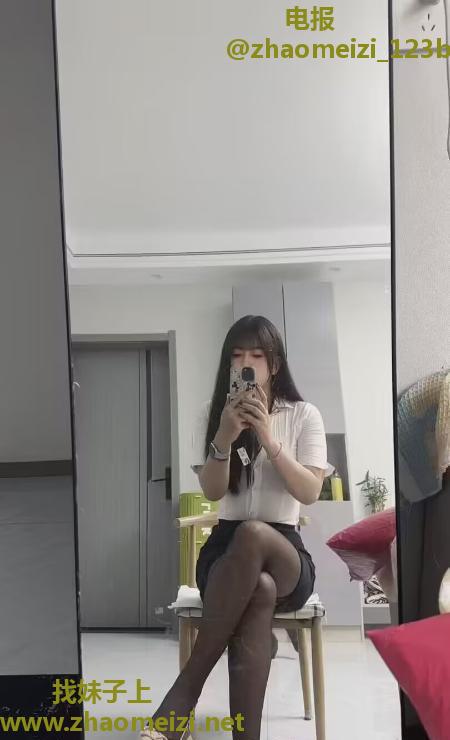 高挑小姐姐莹莹