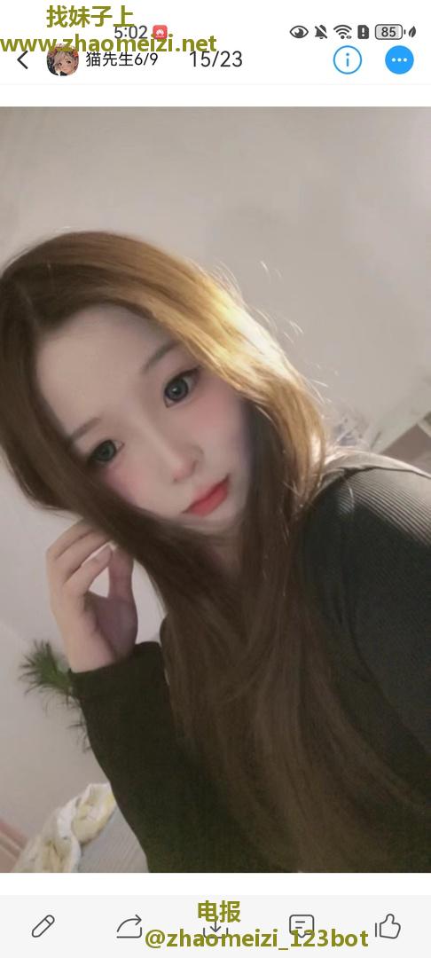 成都南门有点嫩的萌妹