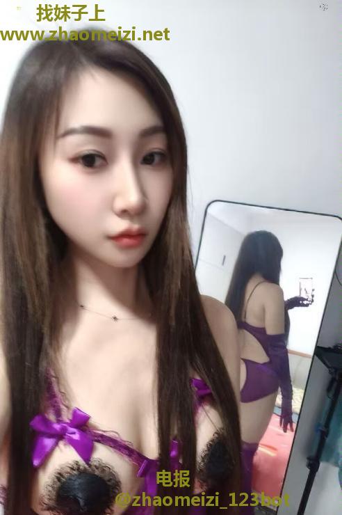 身材火辣御姐老师