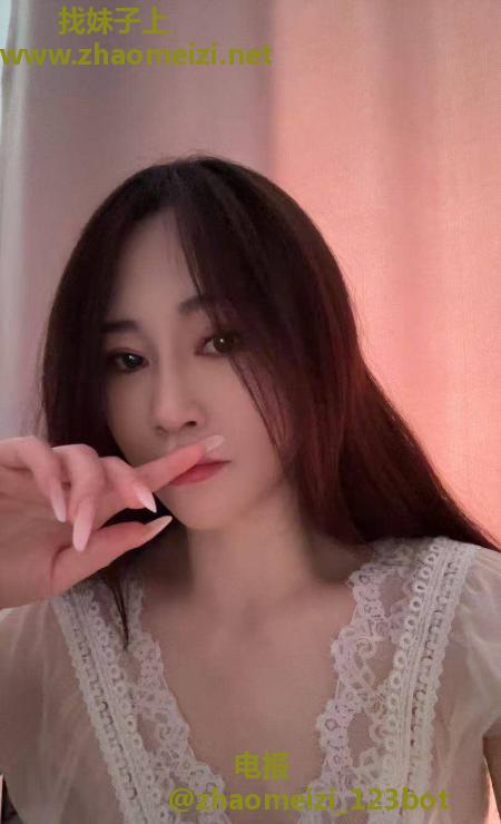 美女姐姐小妖精