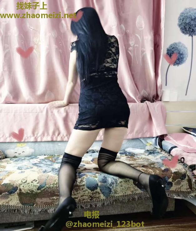 肤白貌美大长腿