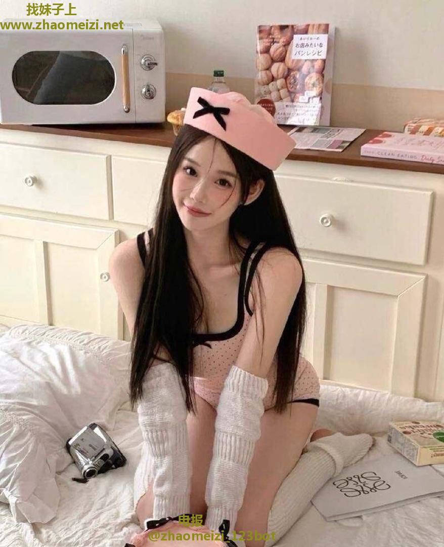 外萌内骚05刚下海