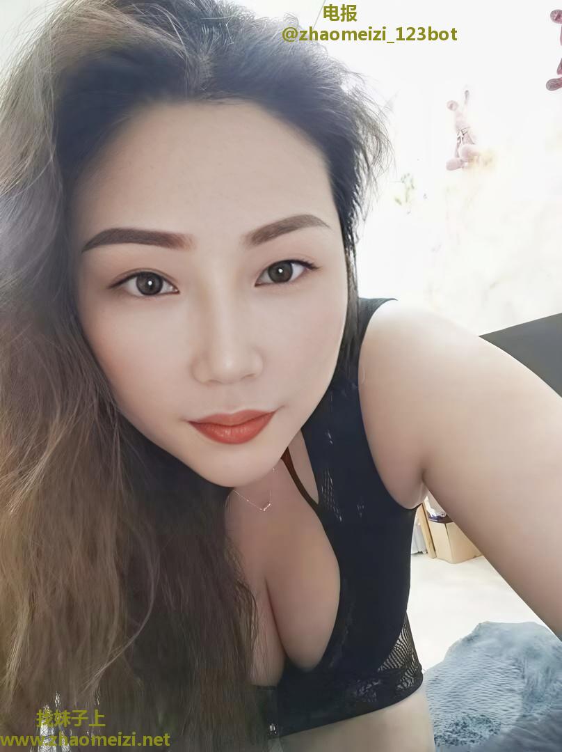 大亚湾丰满少妇