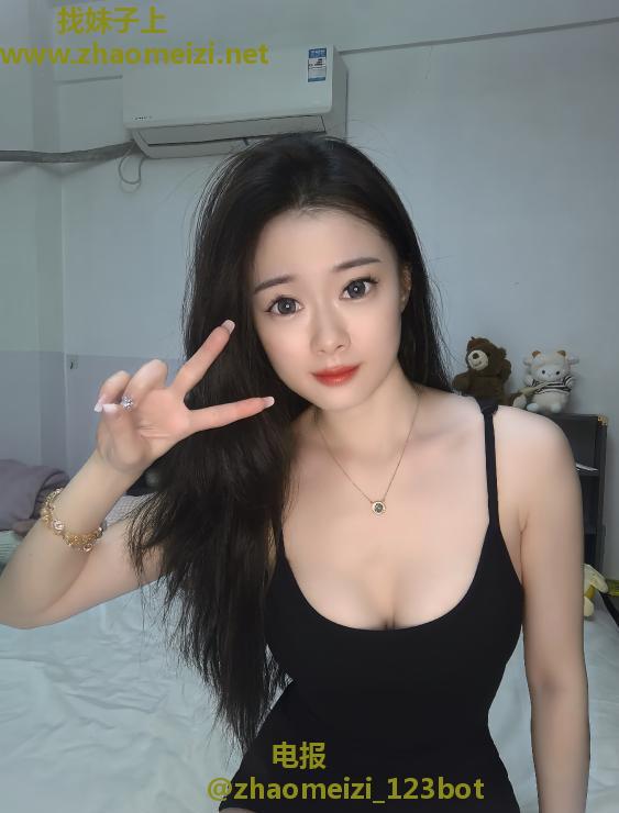 迷人性感肤白沫沫