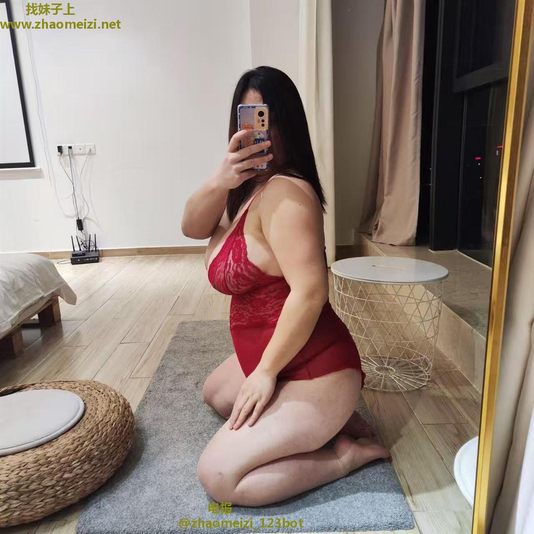 肥胖服务系反差骚姐