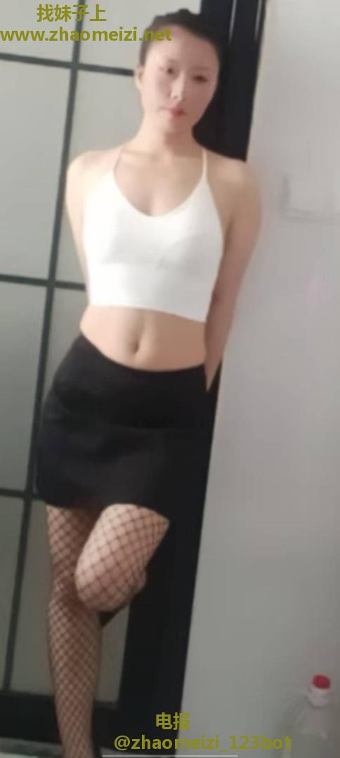 闵行真实鸳鸯浴三通妹子