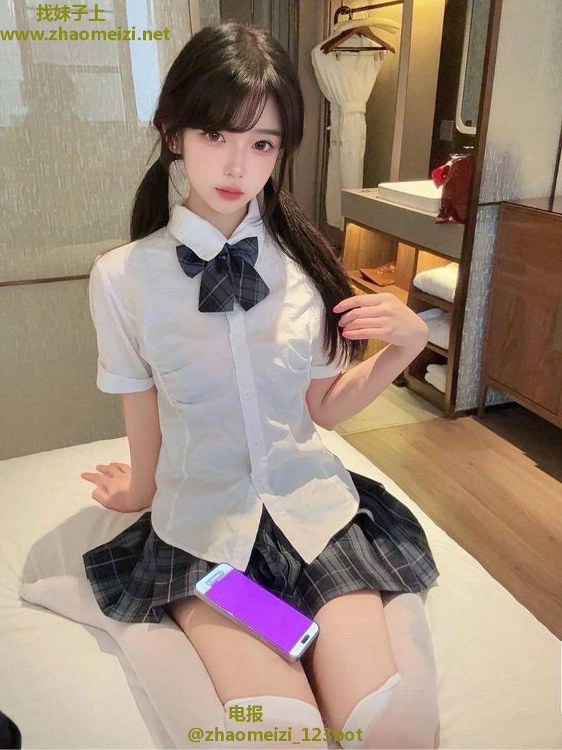 童颜巨乳玩的很花