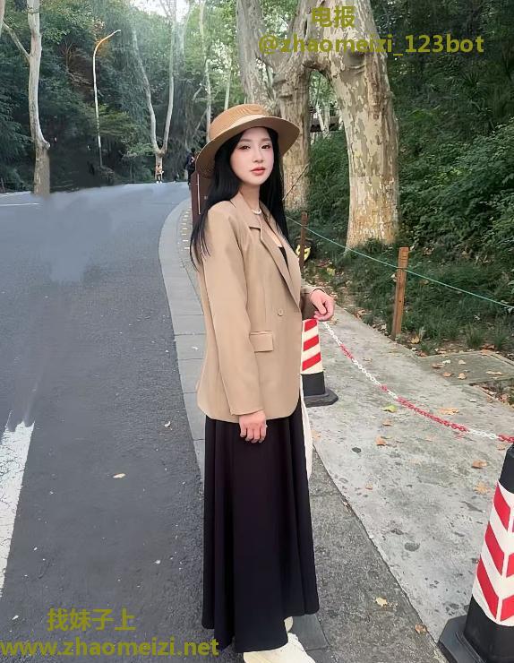 邻家大姐姐的诱惑