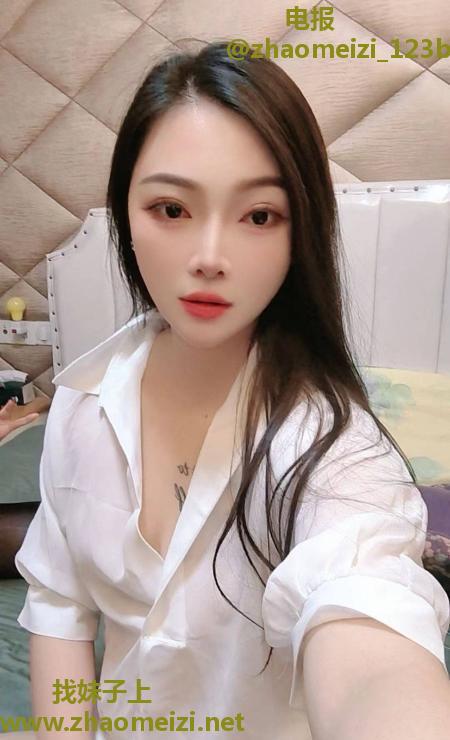 上城风骚翘臀佳佳