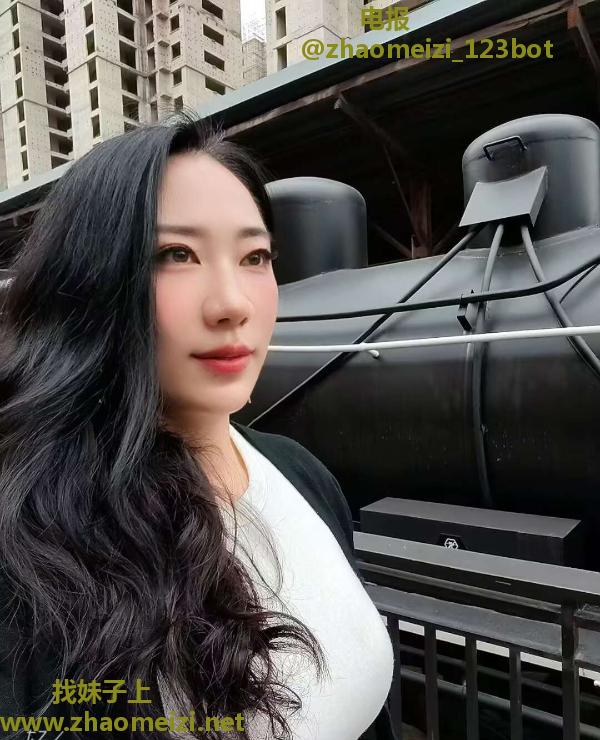 丰台长腿骚少妇