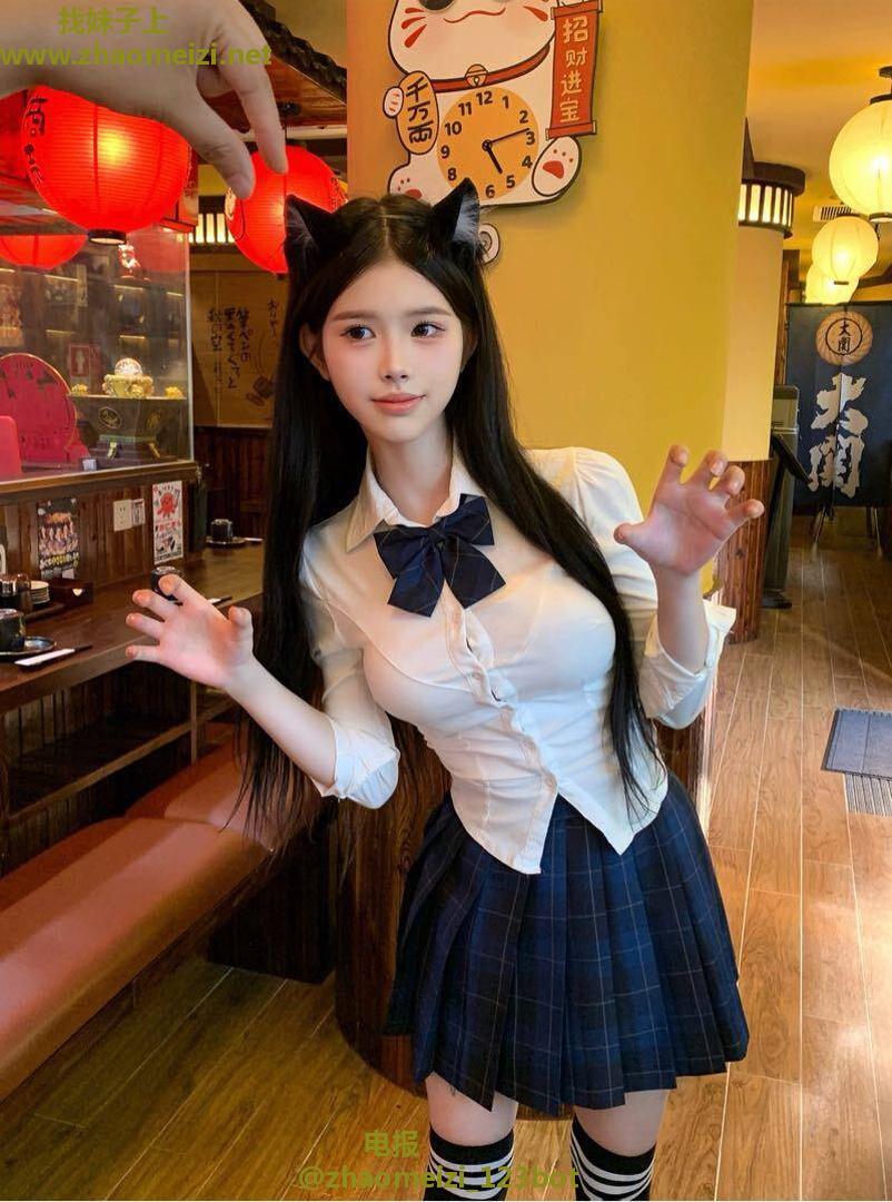 JK妹妹水很多胸白大挺弹