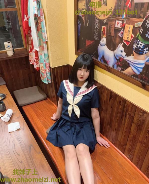 朝阳性感丰满妹子