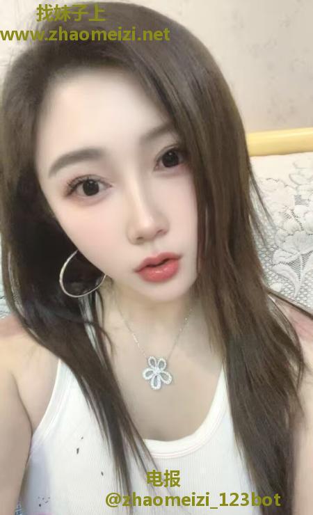 青岛天然美乳御姐