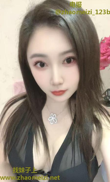 青岛天然美乳御姐