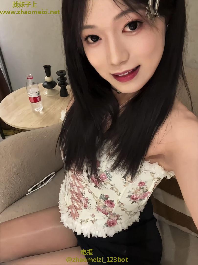 合肥嫩妹身材好