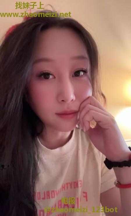 和平水床少妇琪琪