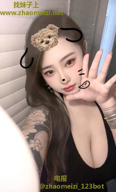 瑶海天然大胸辣辣