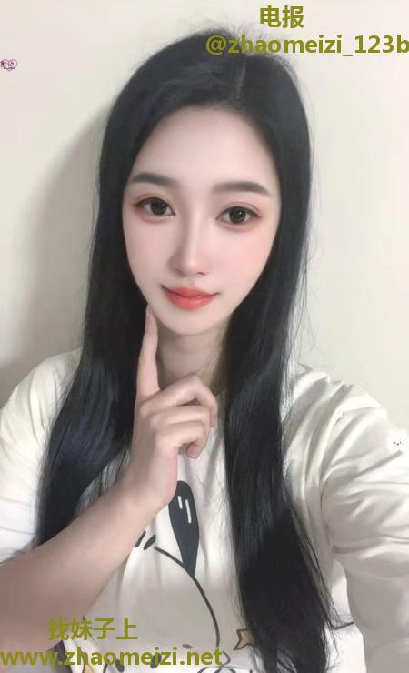 性感悦悦小姐姐