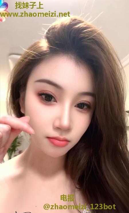 滨江小骚货芊芊