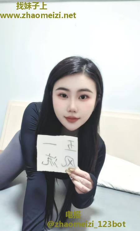 布吉大芬翘臀静欣