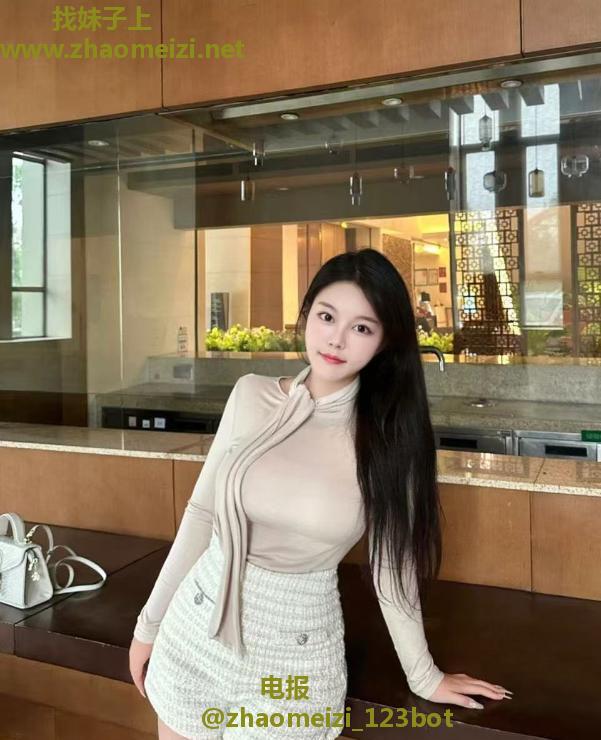 天河巨臀潮喷慕慕