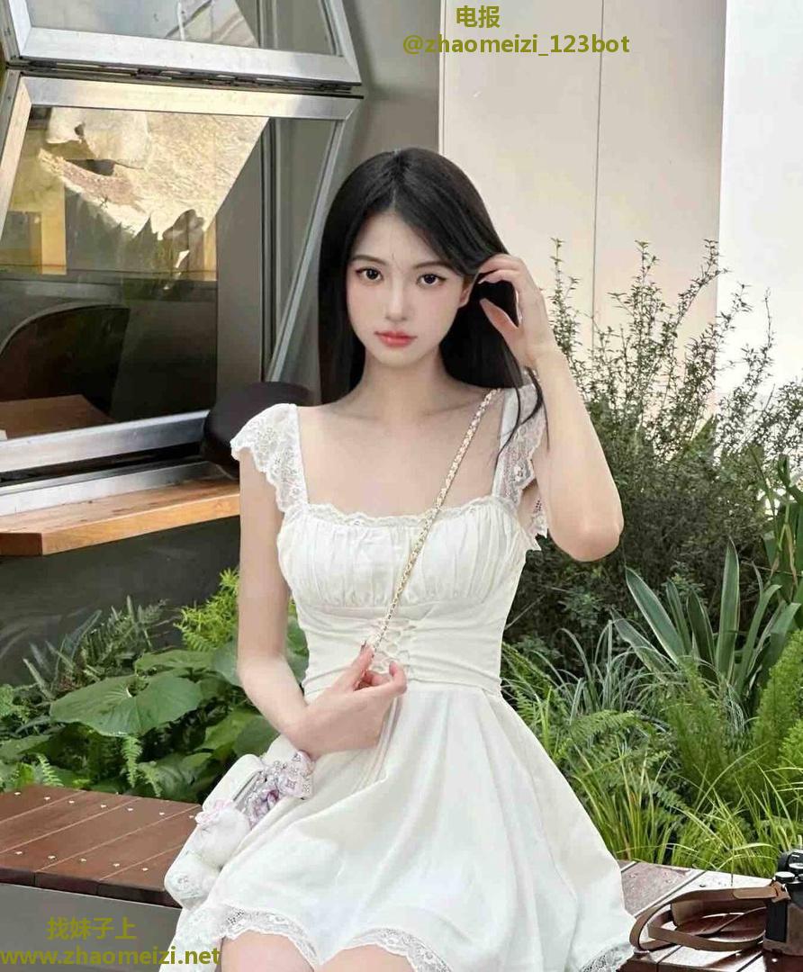 清纯少女学生妹