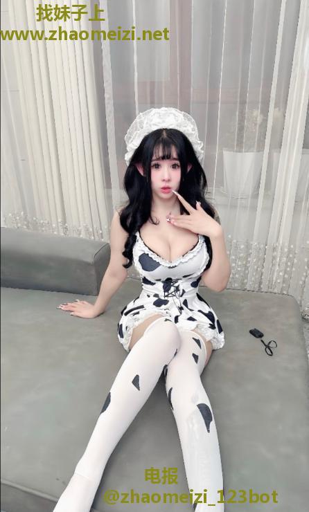 白云二次元小桃