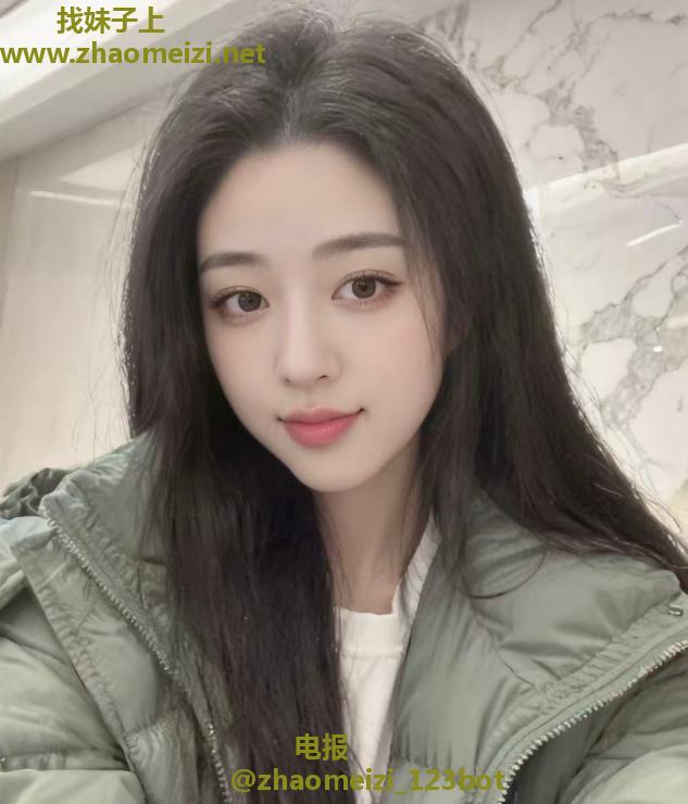 丰满兼职梓琪很有料