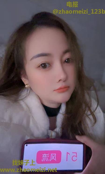 佛祖岭肥臀大啵妹