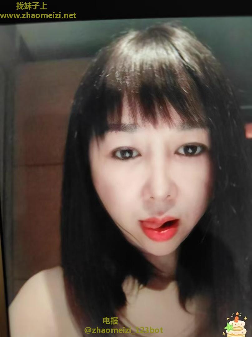 黄岛重庆小少妇