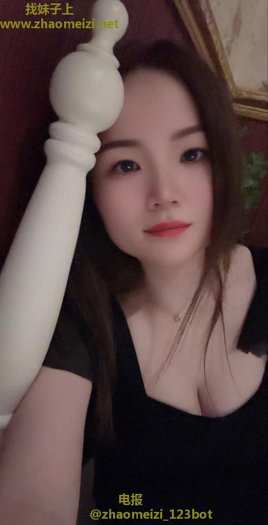 会所刚出来的服务型少妇